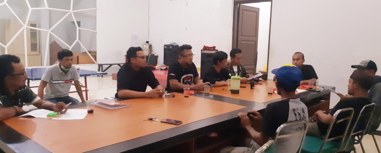 rapat evaluasi